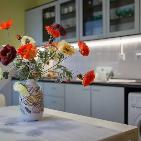 Kapriz - 2 Beds Aptmnt Near The شقة *