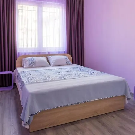 Apartment Kapriz - 2 Beds Aptmnt Near The