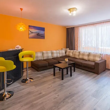 Kapriz - 2 Beds Aptmnt Near The Apartment *