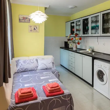 Kapriz - 2 Beds Aptmnt Near The * Varna